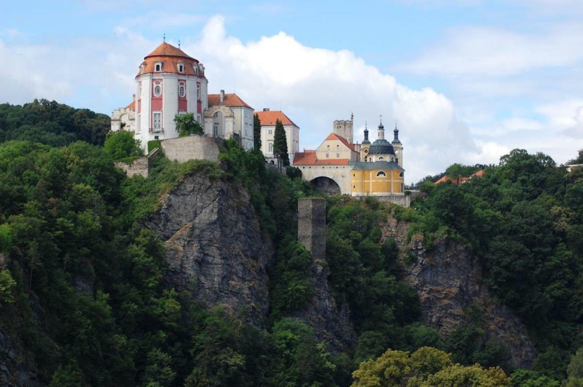 Garden Apartments Znojmo Exteriér fotografie