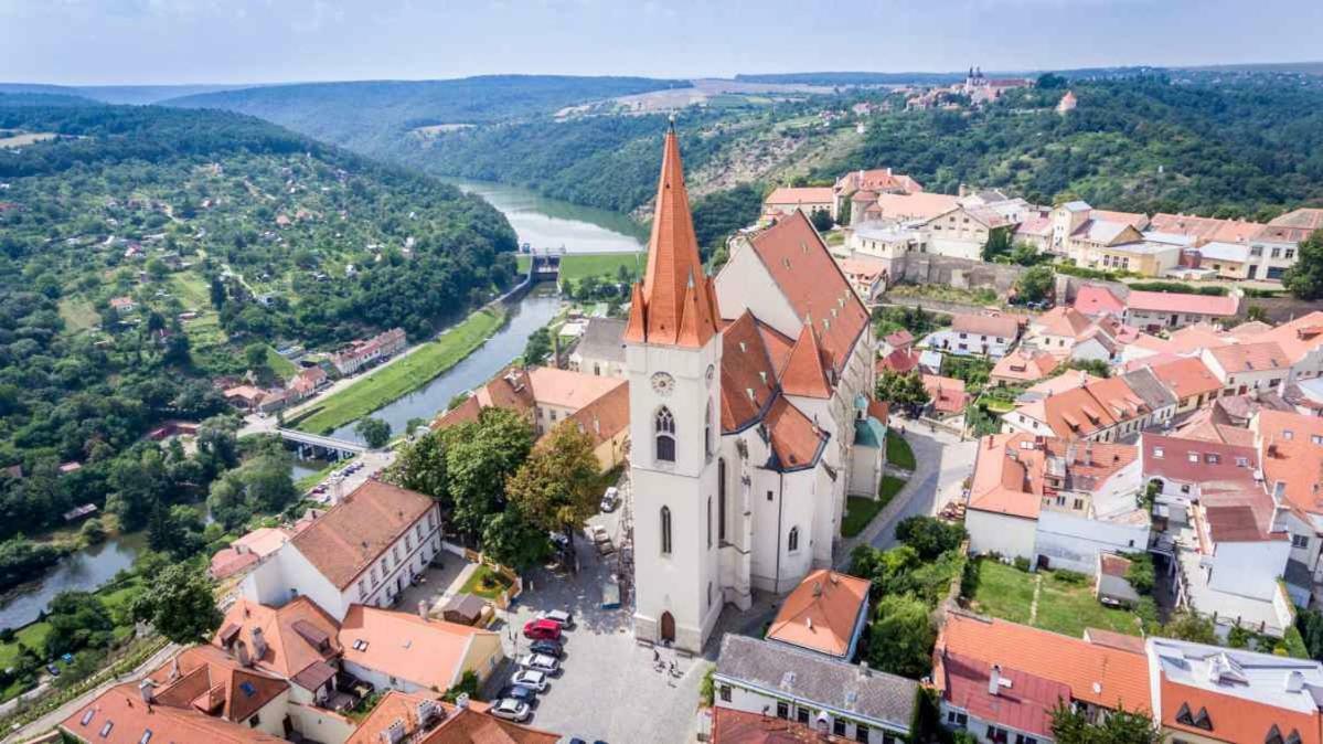 Garden Apartments Znojmo Exteriér fotografie